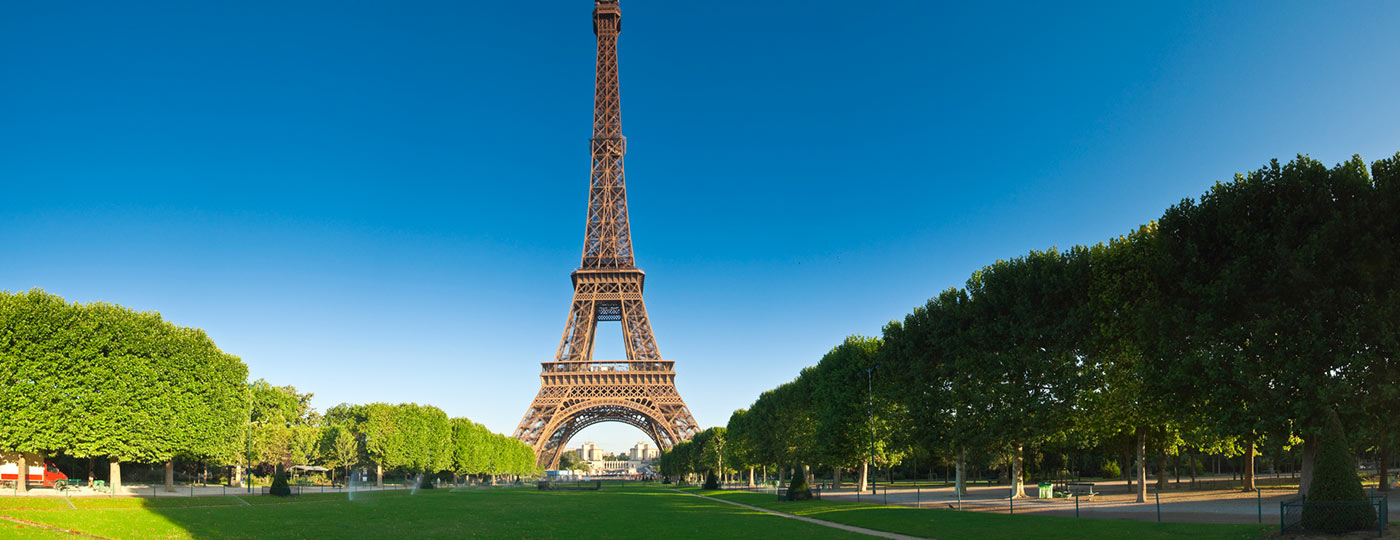 Eating out near Champ de Mars during your stay in Paris