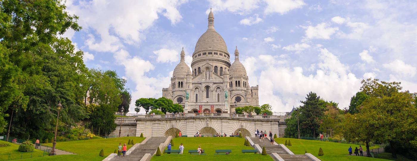 Charming walks from the doorstep of your Montmartre hotel